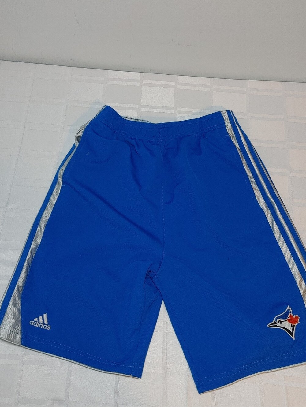 (3/$20) Adidas Boys Bright Blue Athletic Shorts with Silver Side Trim Size XL